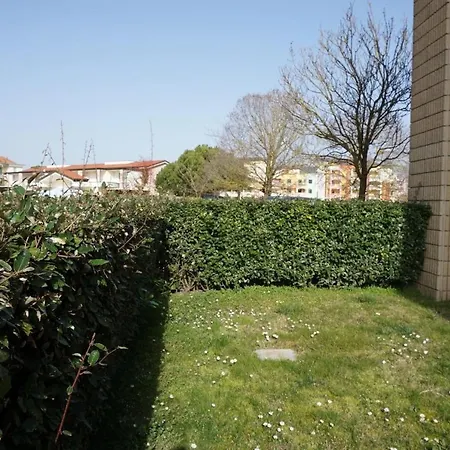 Beautiful Village For 5 People With Pool Hébergement de vacances